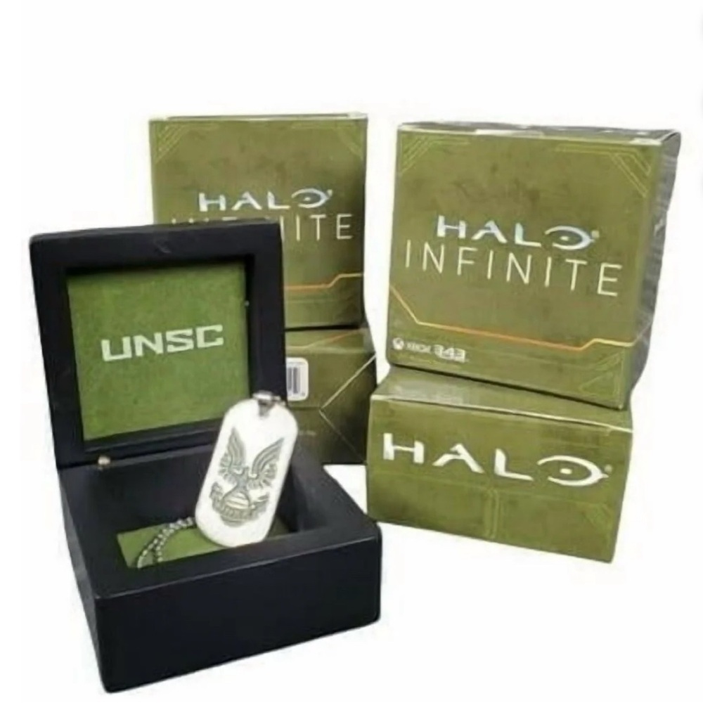 Halo Infinite Green and Black Dog Tag Set